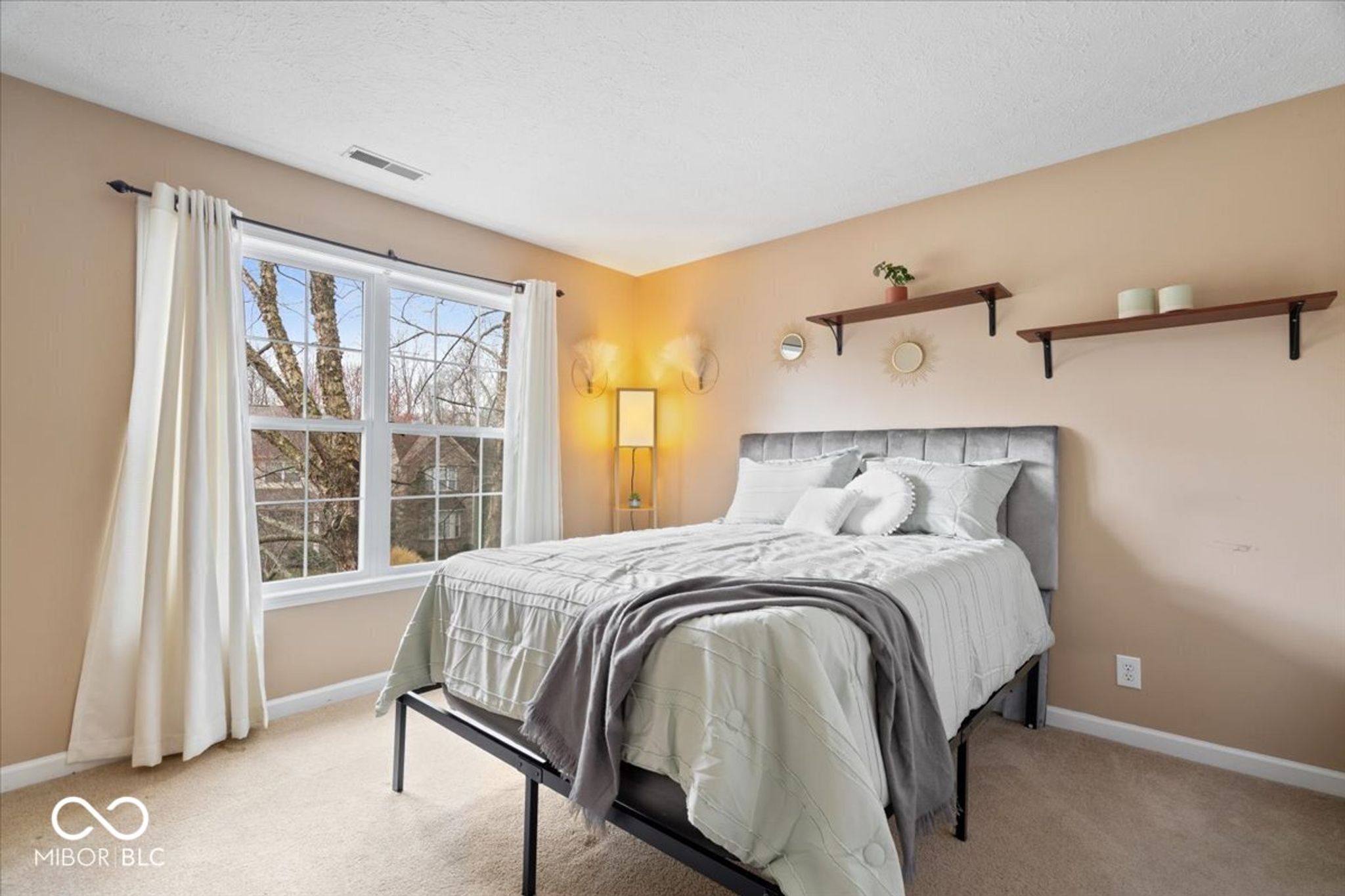 Image of 8418 Mesic Court