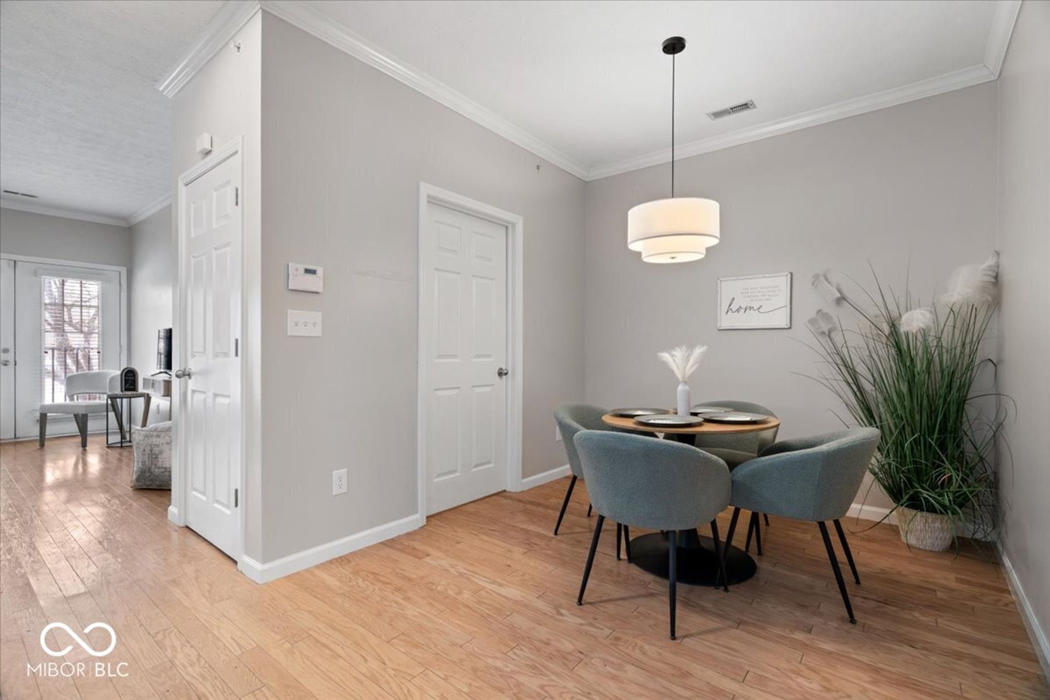 Image of 1117 Reserve Way