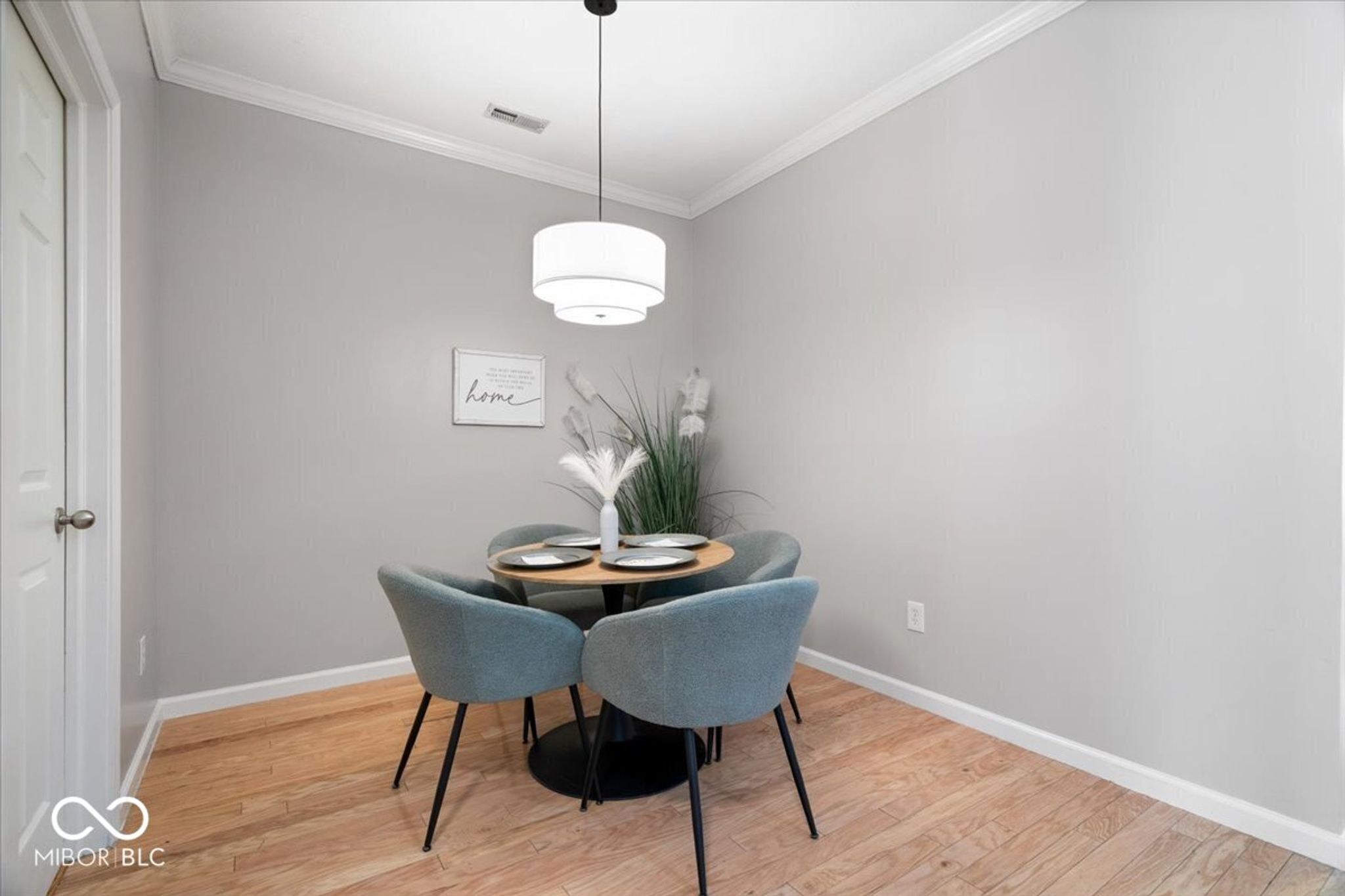 Image of 1117 Reserve Way