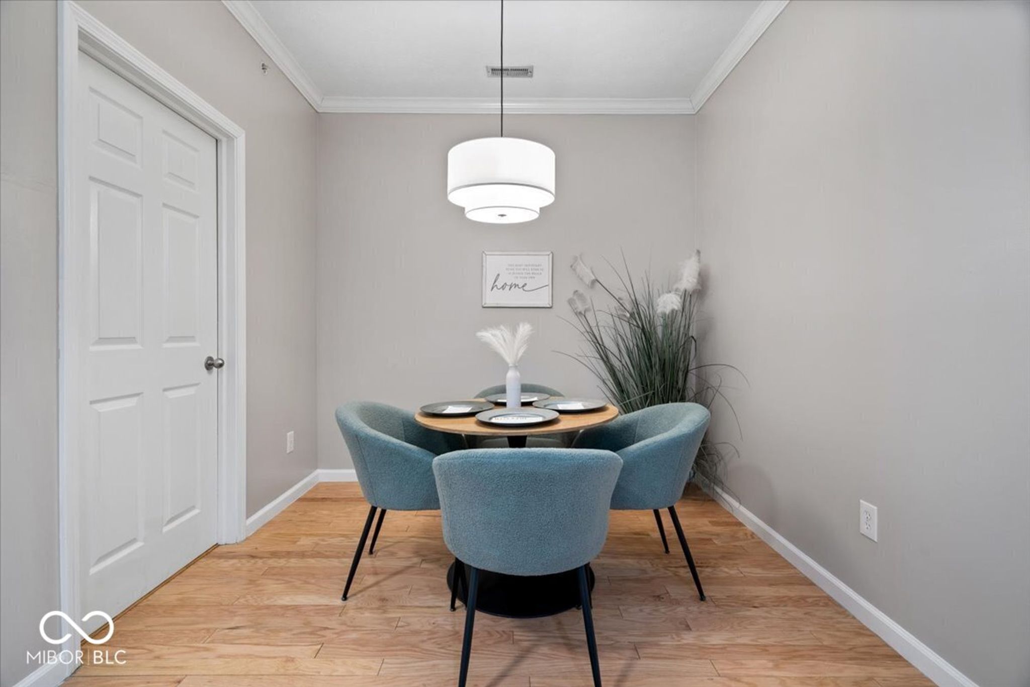 Image of 1117 Reserve Way