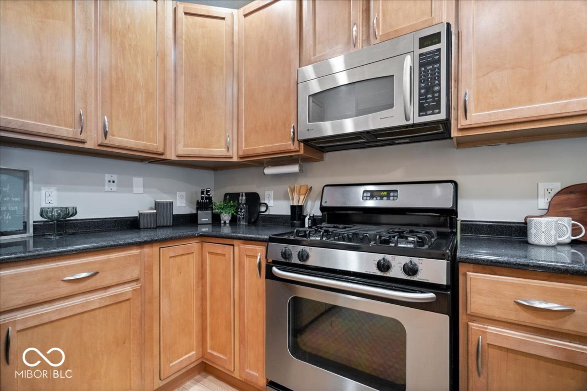 Image of 1117 Reserve Way