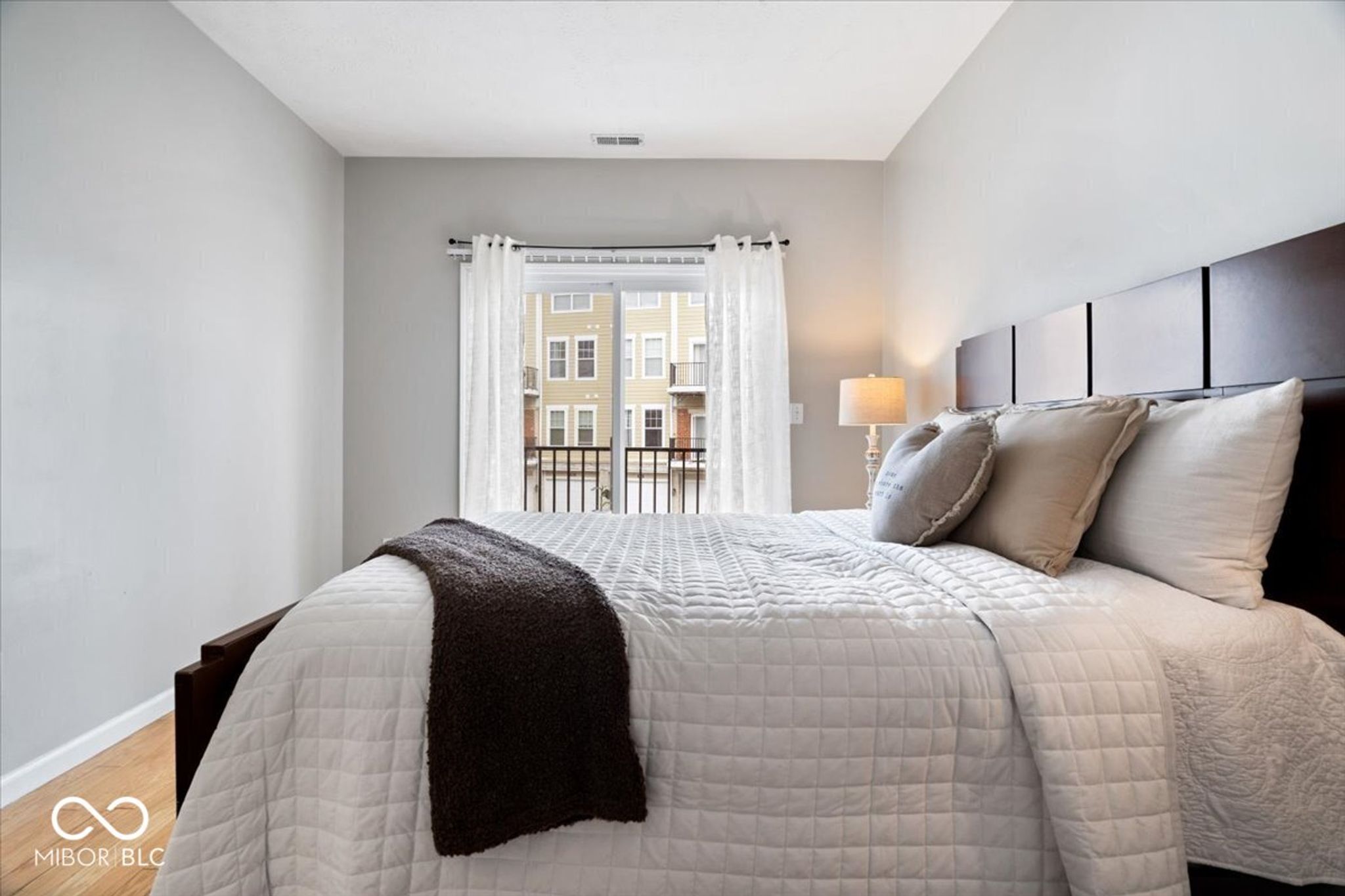 Image of 1117 Reserve Way