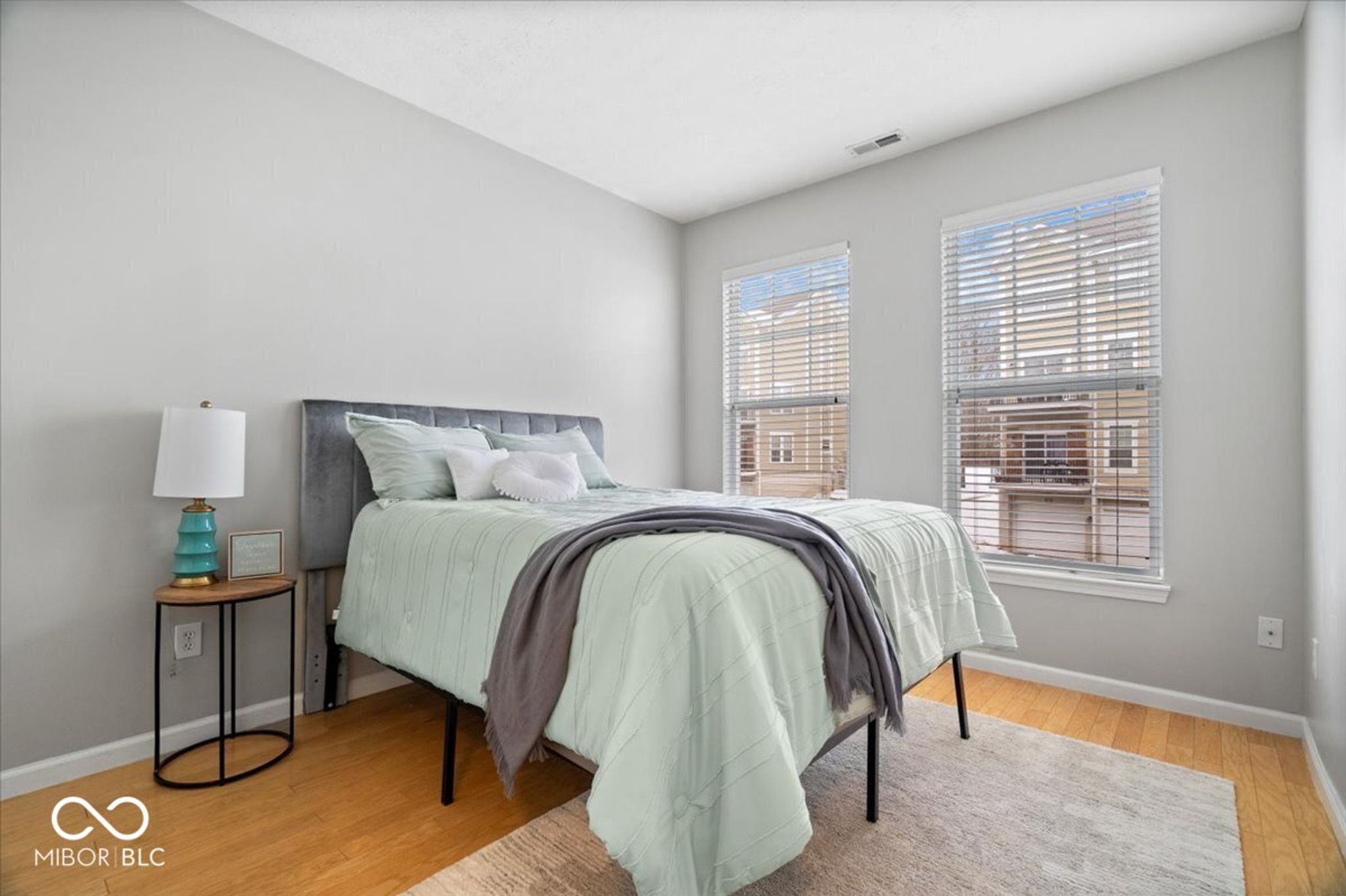 Image of 1117 Reserve Way