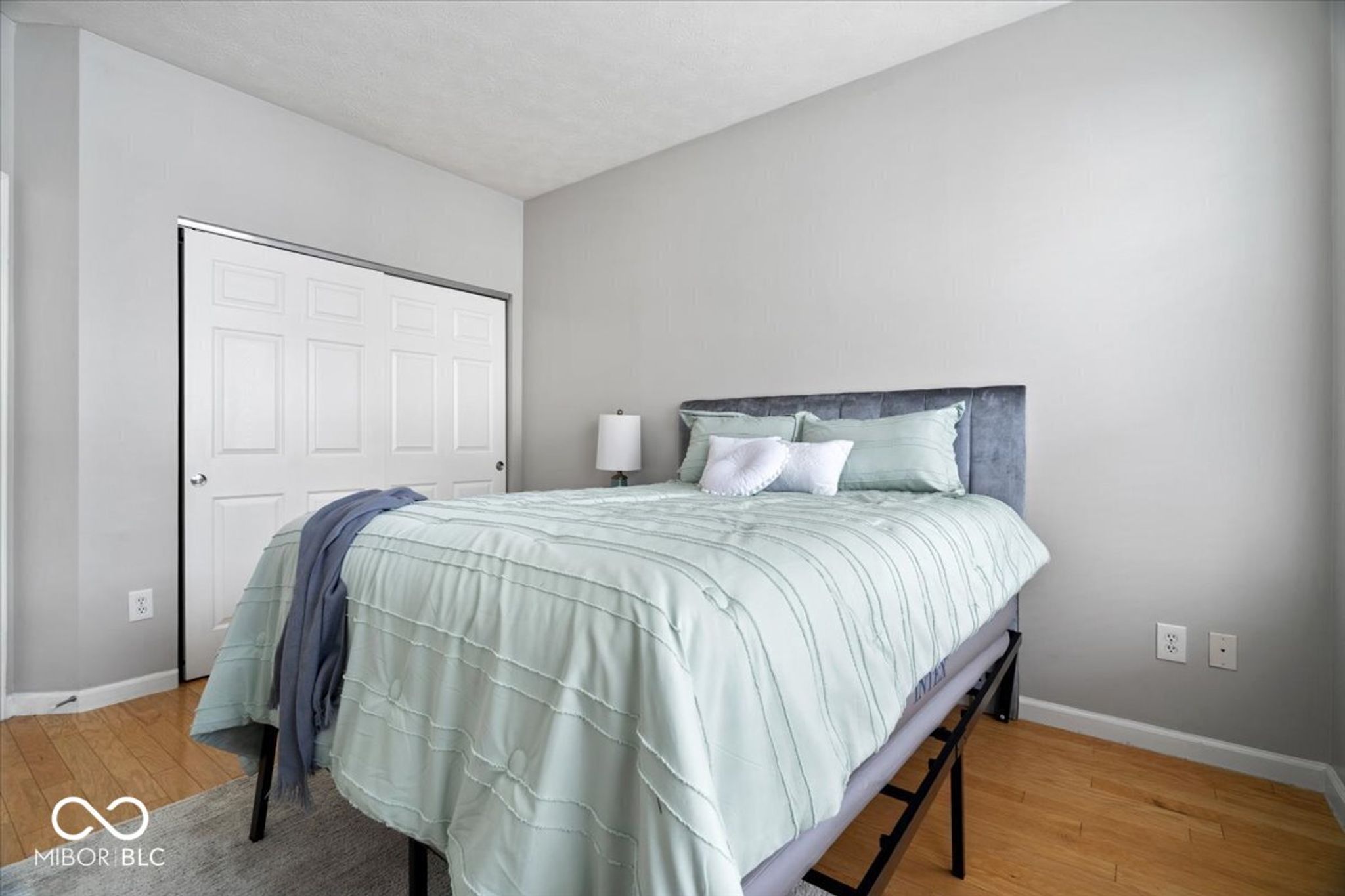 Image of 1117 Reserve Way