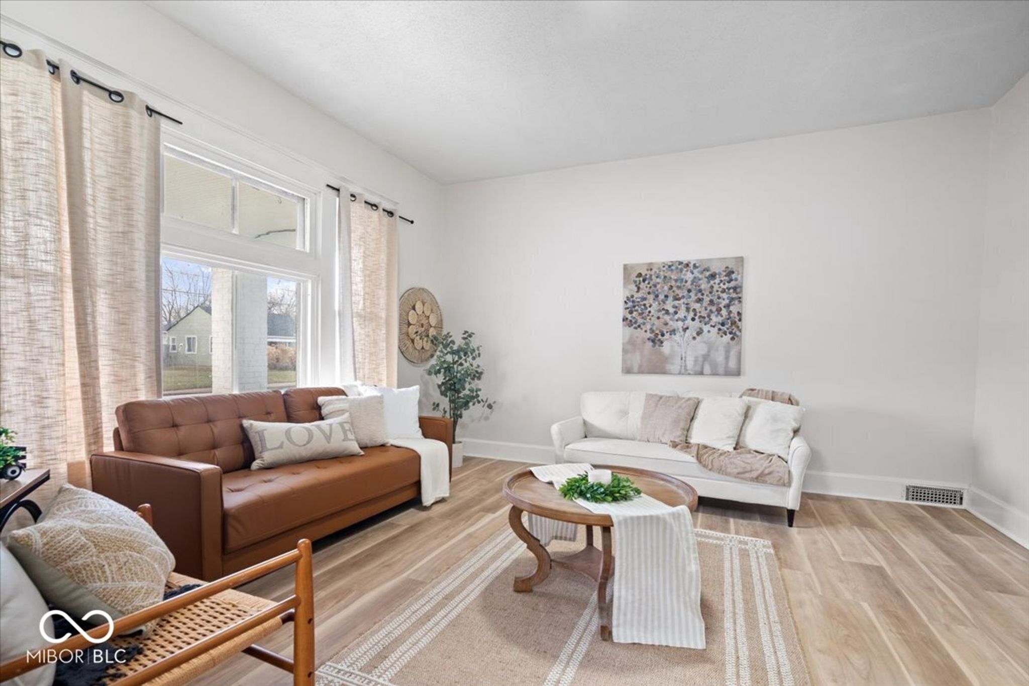 Image of 1741 S State Avenue