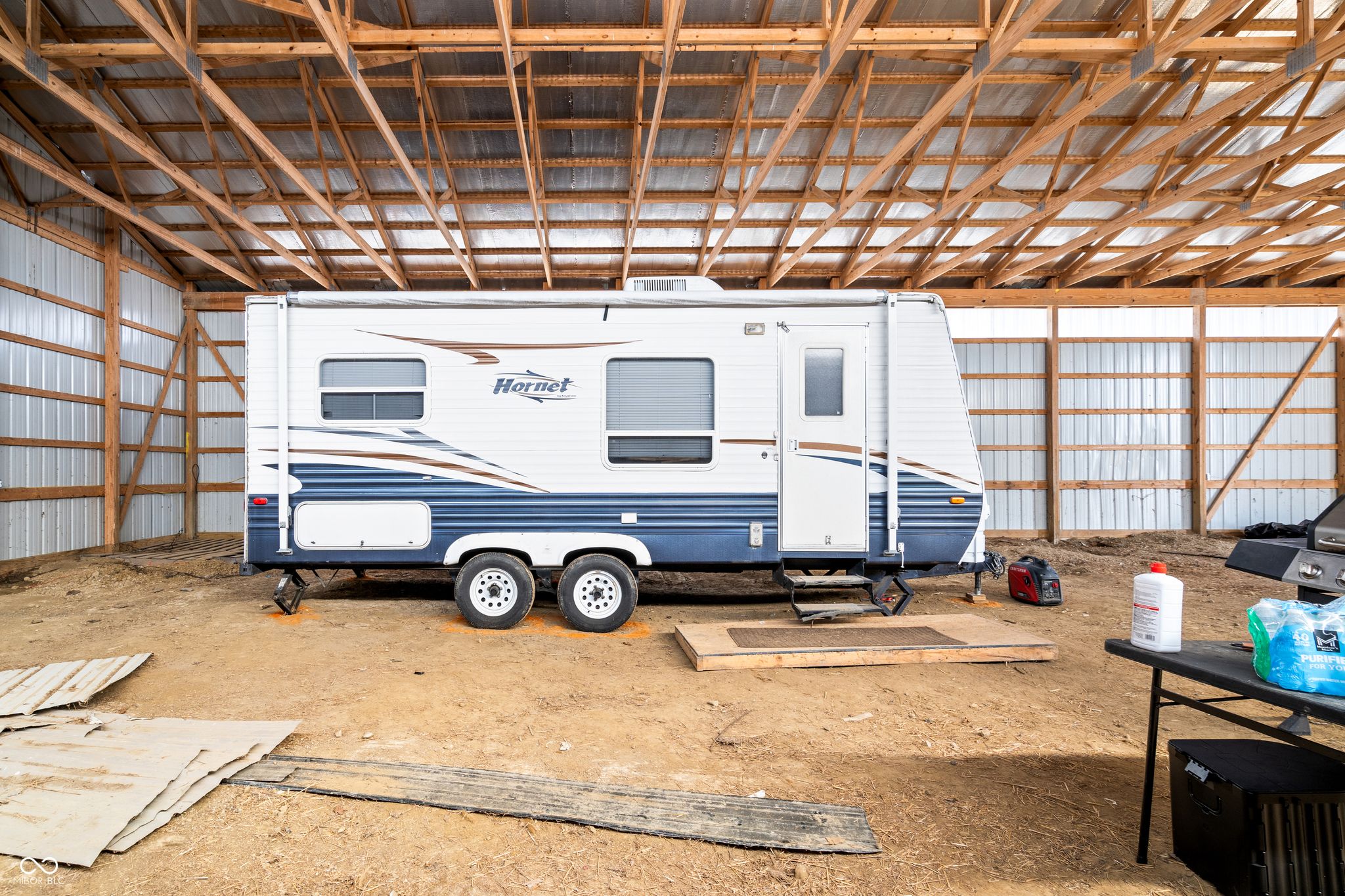 Image of 8112 W County Road 1000 N