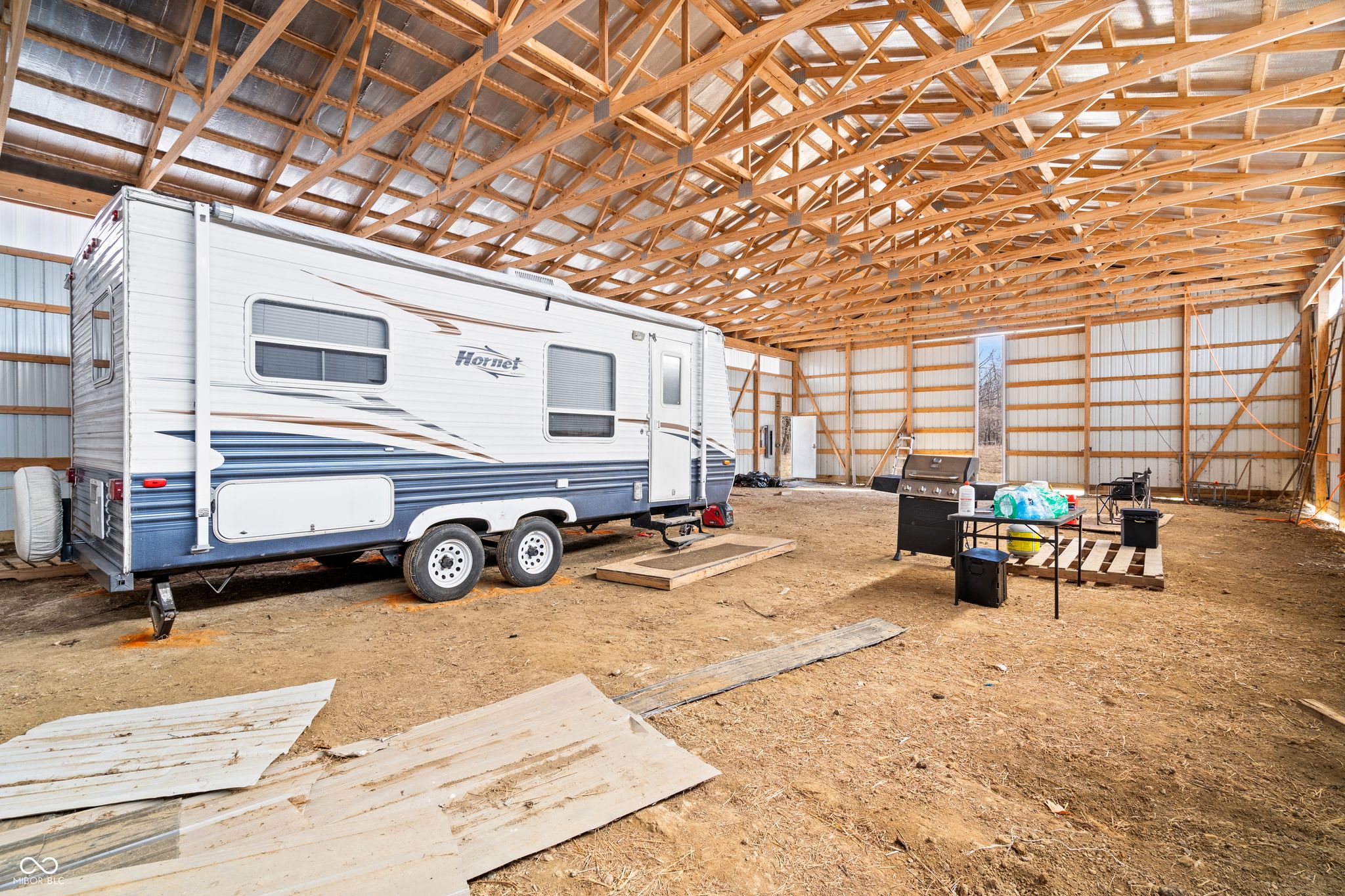 Image of 8112 W County Road 1000 N