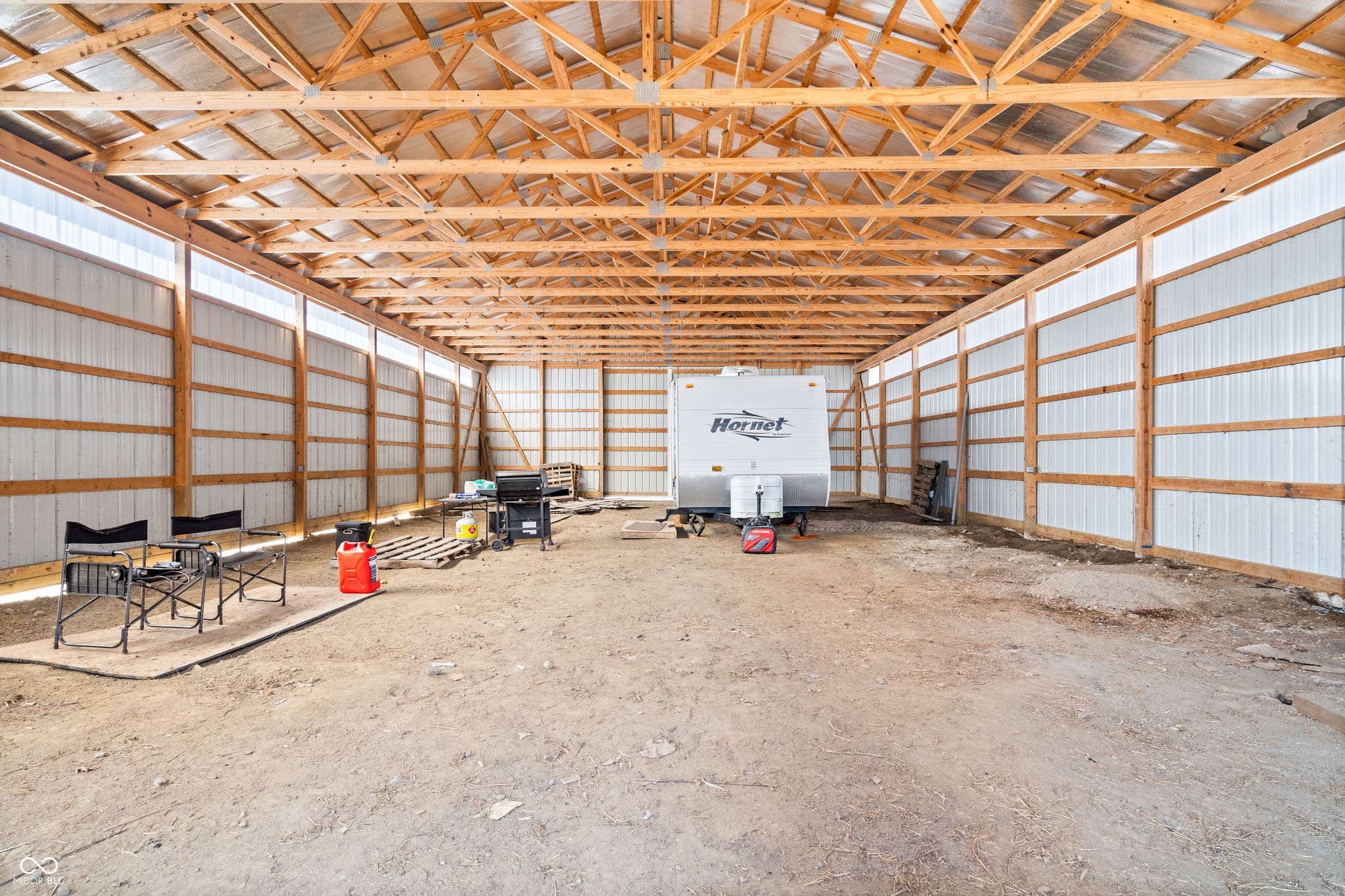 Image of 8112 W County Road 1000 N