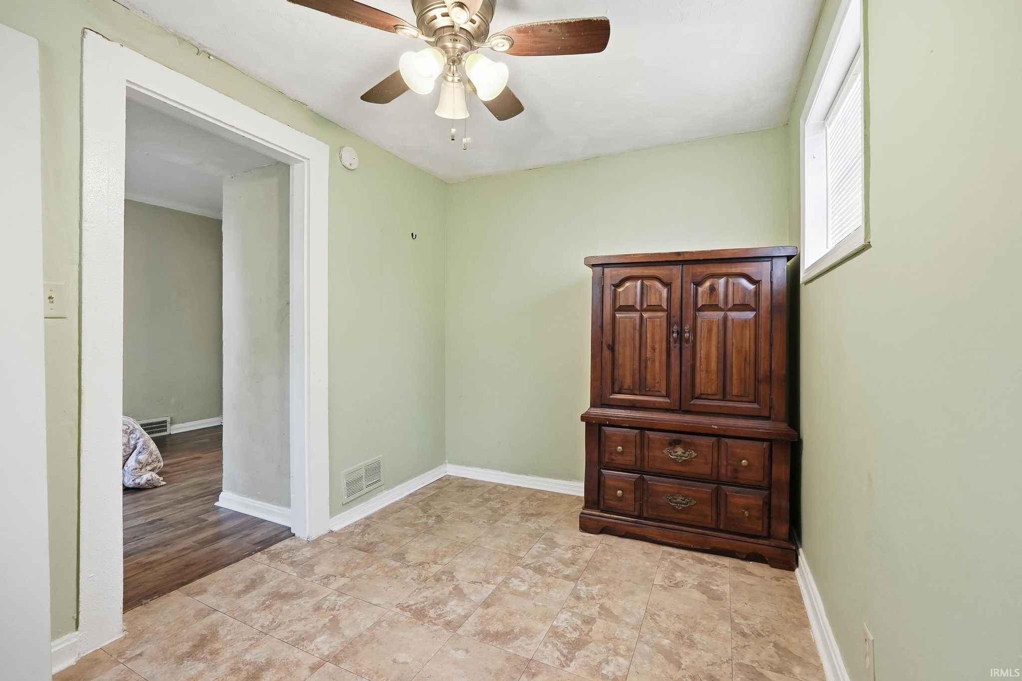 Image of 4522 S Calhoun Street