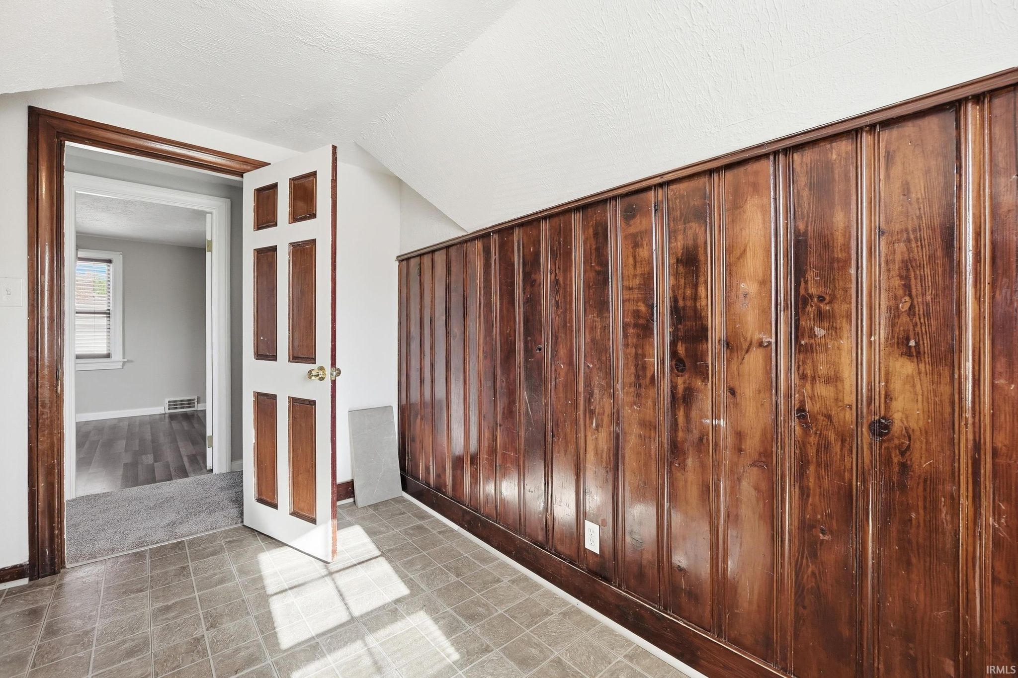 Image of 4522 S Calhoun Street