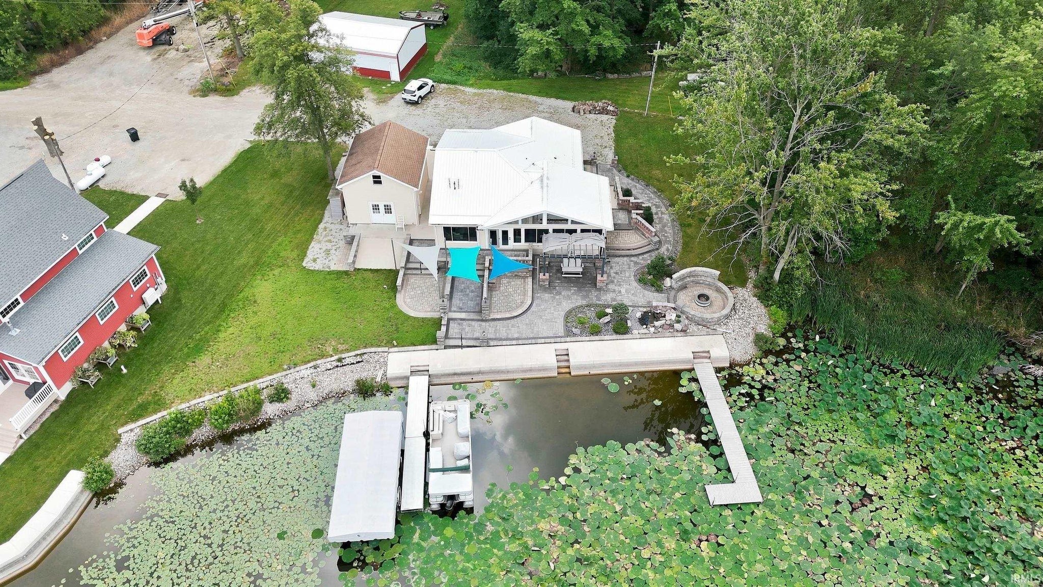 Image of 274 W Waldron Lake Drive