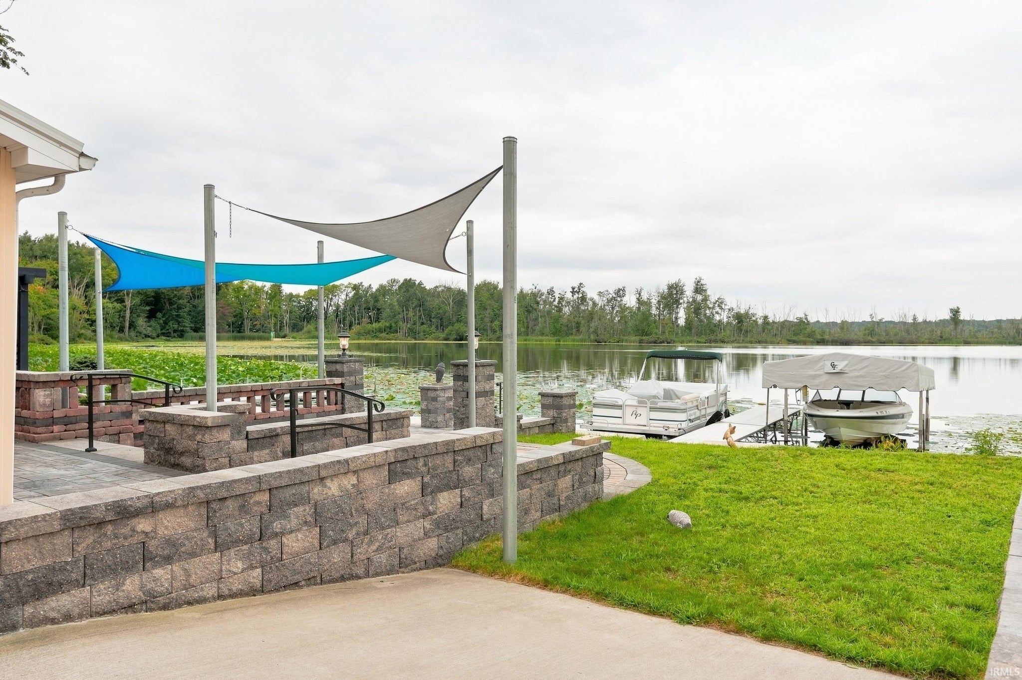 Image of 274 W Waldron Lake Drive