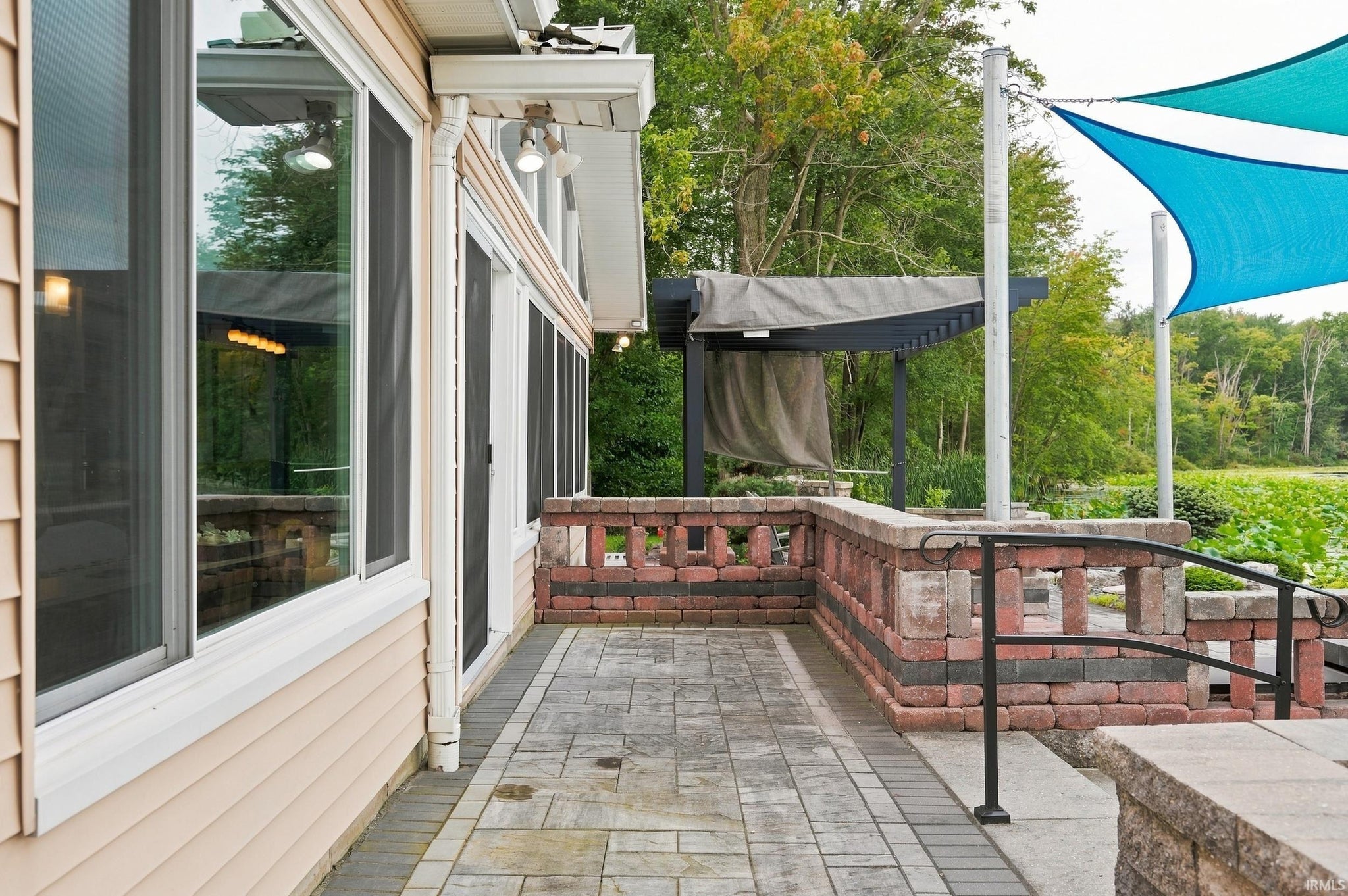 Image of 274 W Waldron Lake Drive