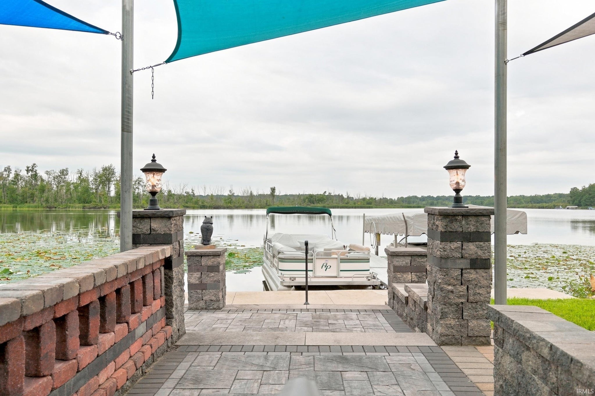 Image of 274 W Waldron Lake Drive