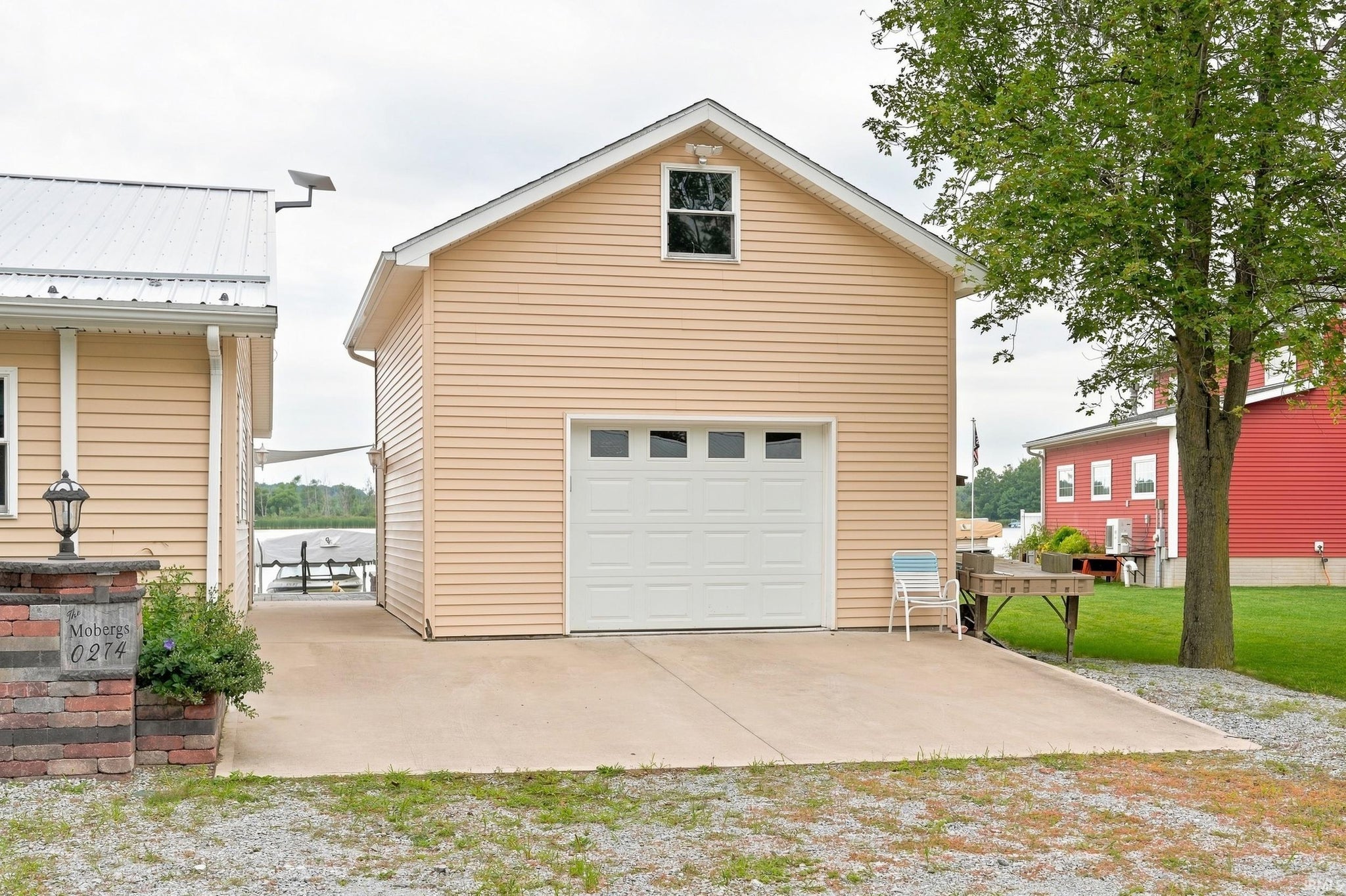 Image of 274 W Waldron Lake Drive