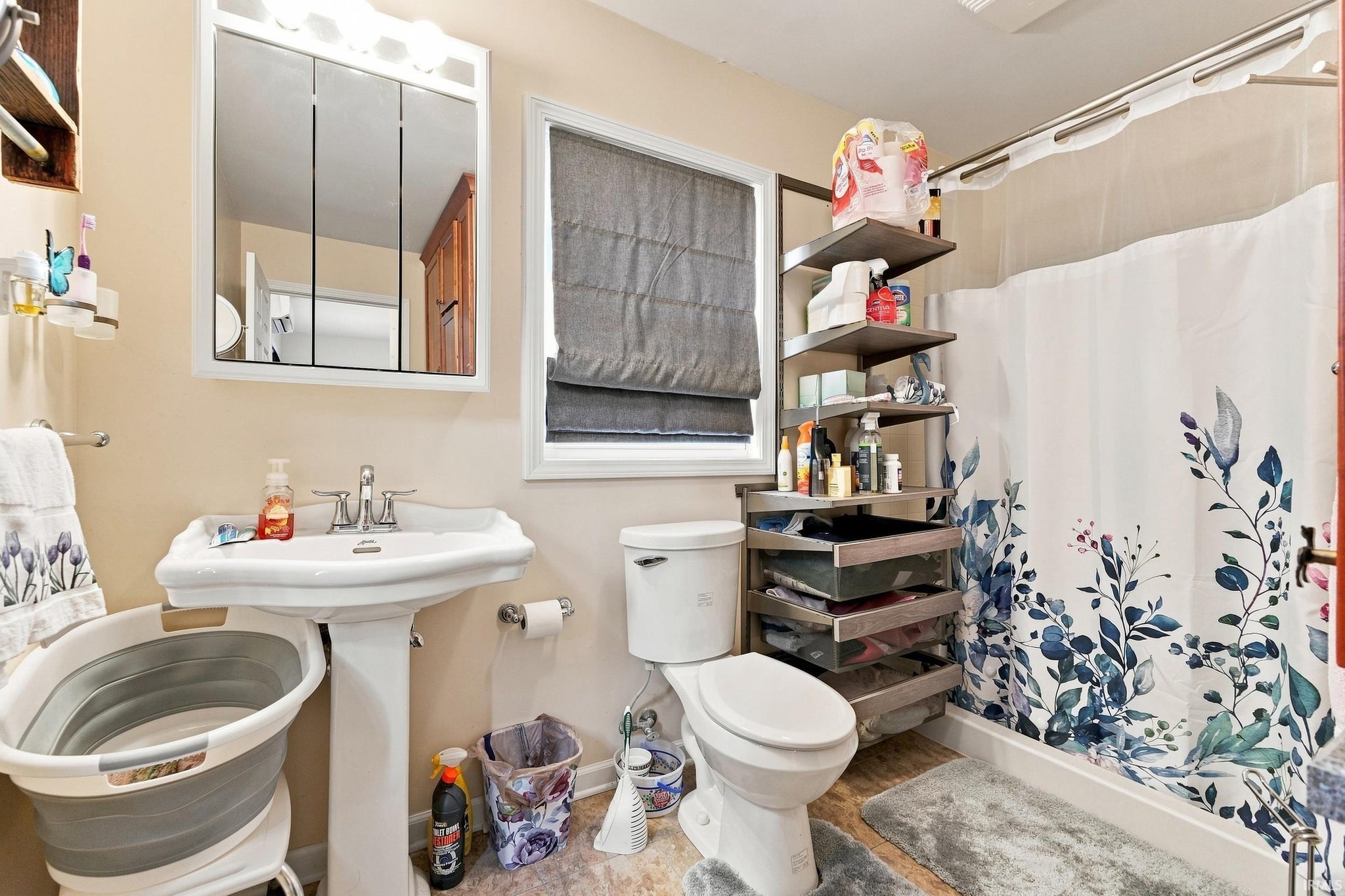 Image of 274 W Waldron Lake Drive