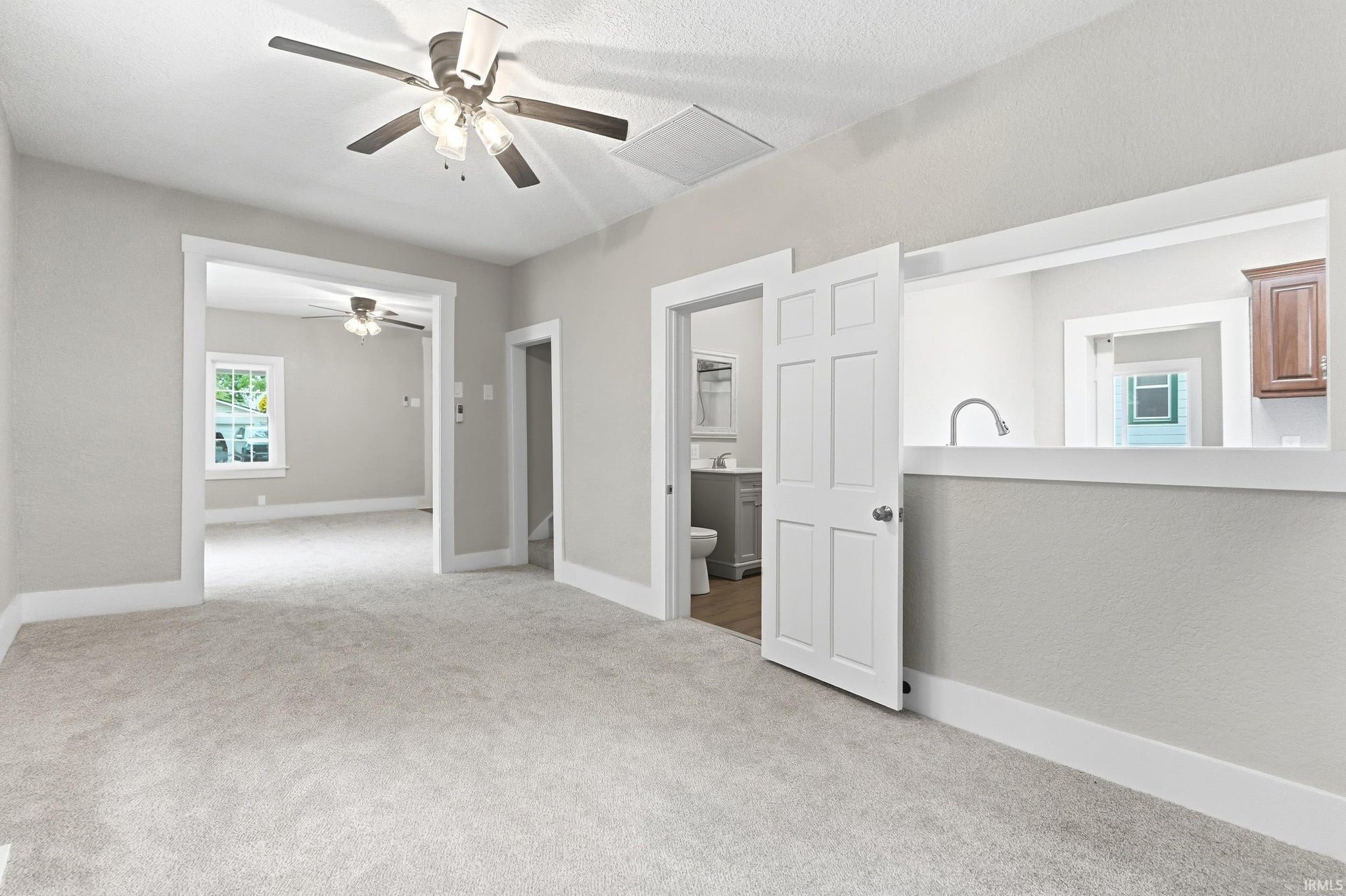 Image of 213 E 3rd Street