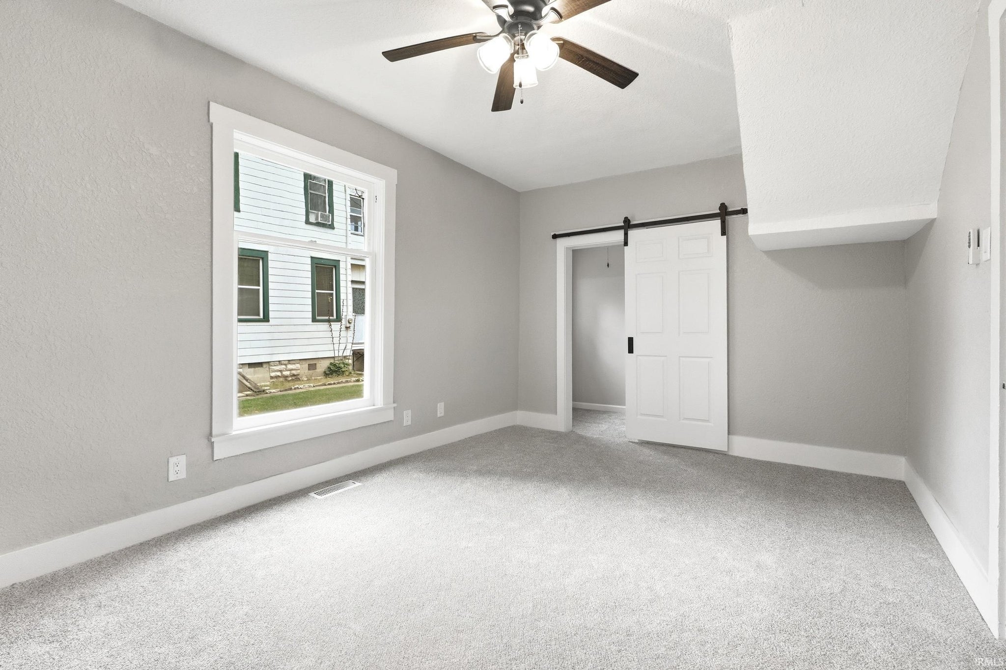 Image of 213 E 3rd Street