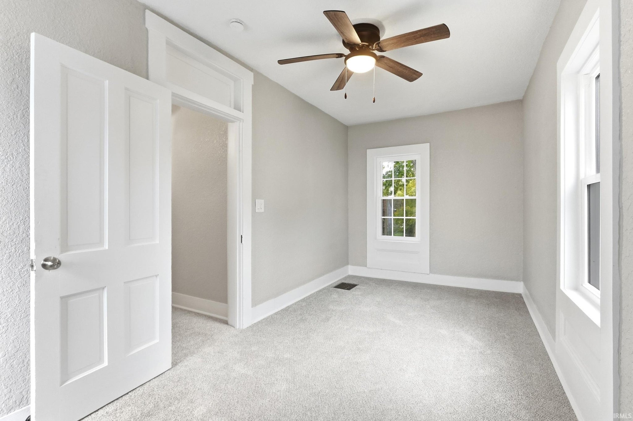 Image of 213 E 3rd Street