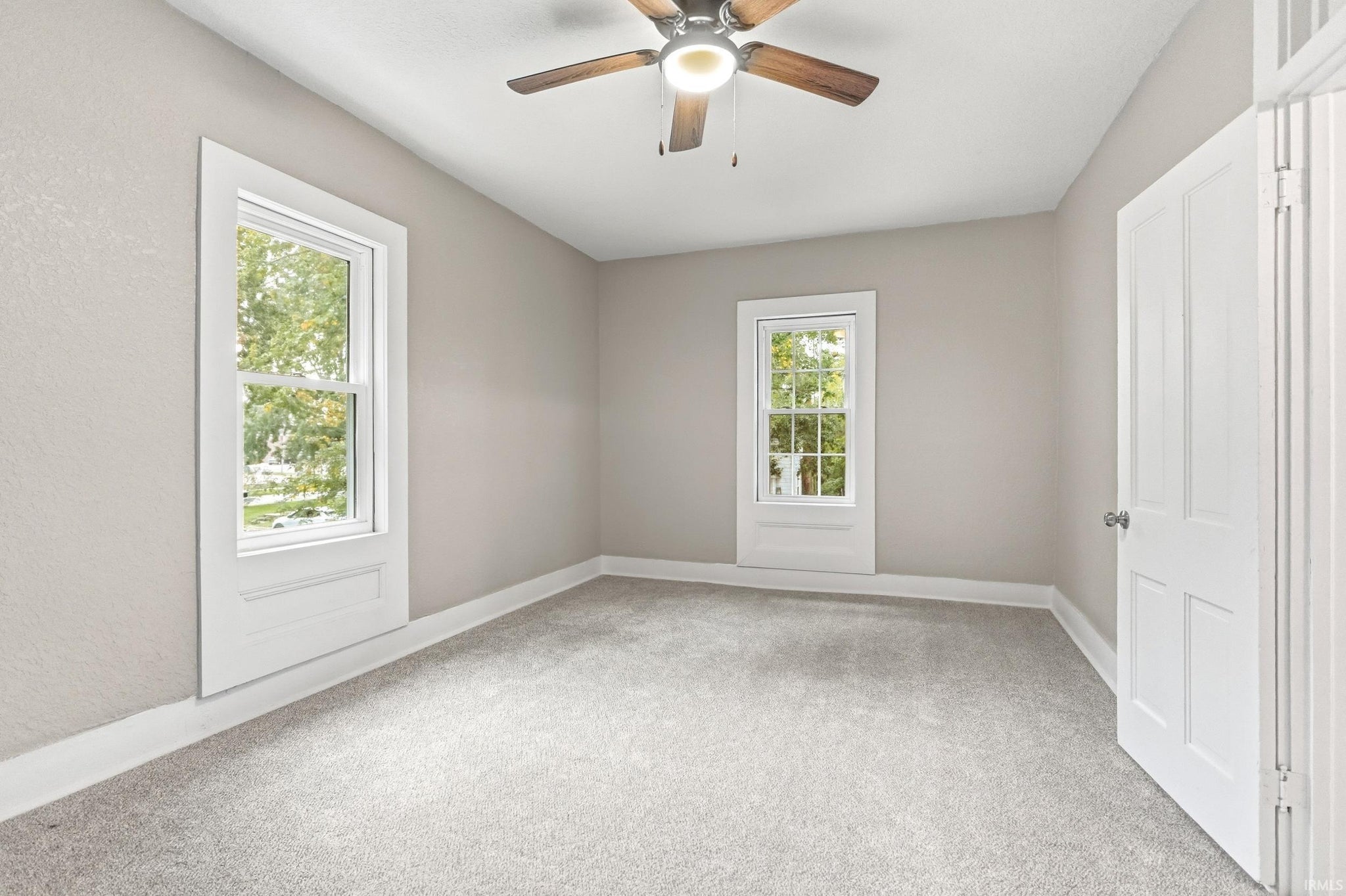 Image of 213 E 3rd Street