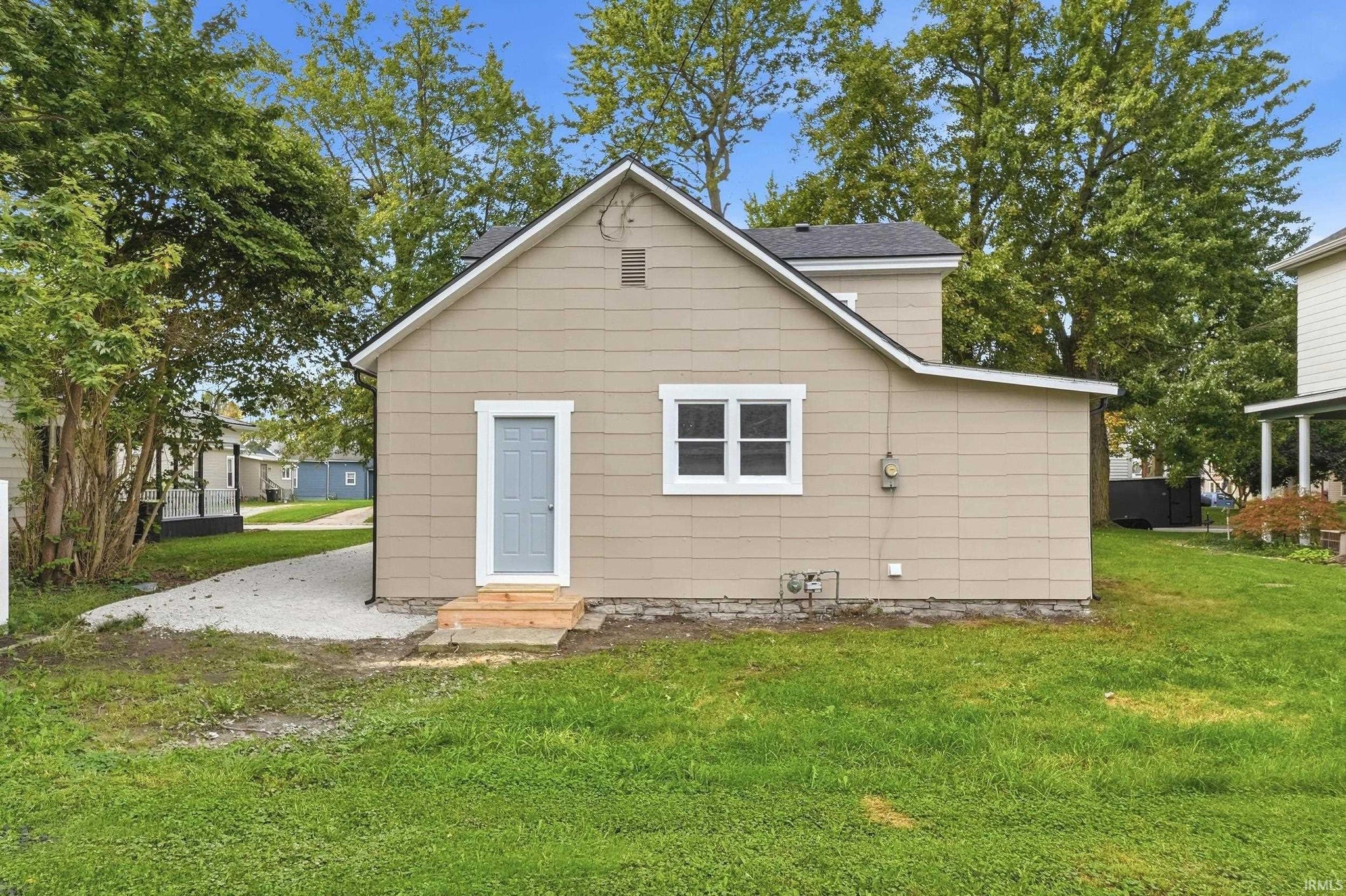 Image of 213 E 3rd Street