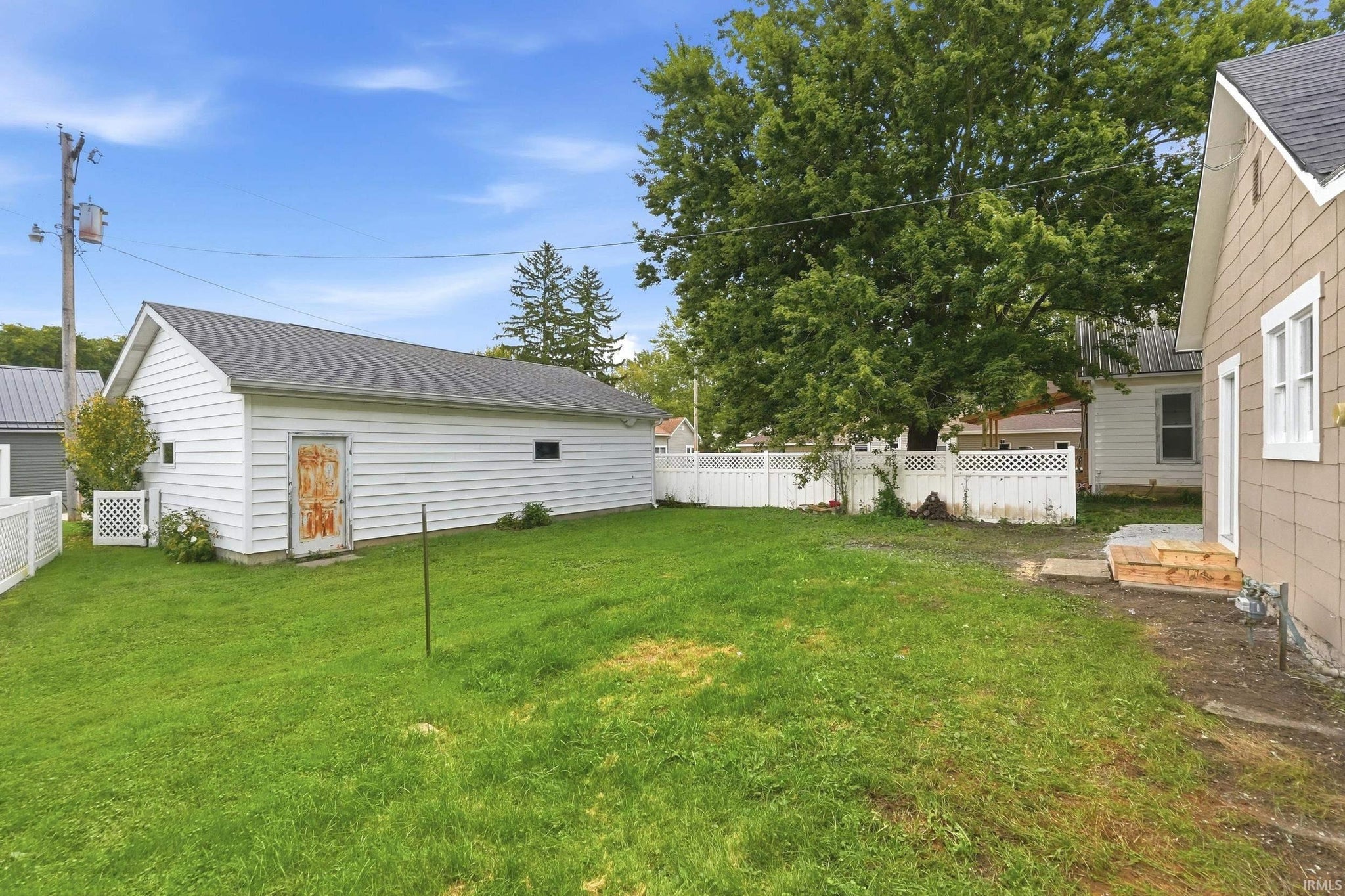 Image of 213 E 3rd Street