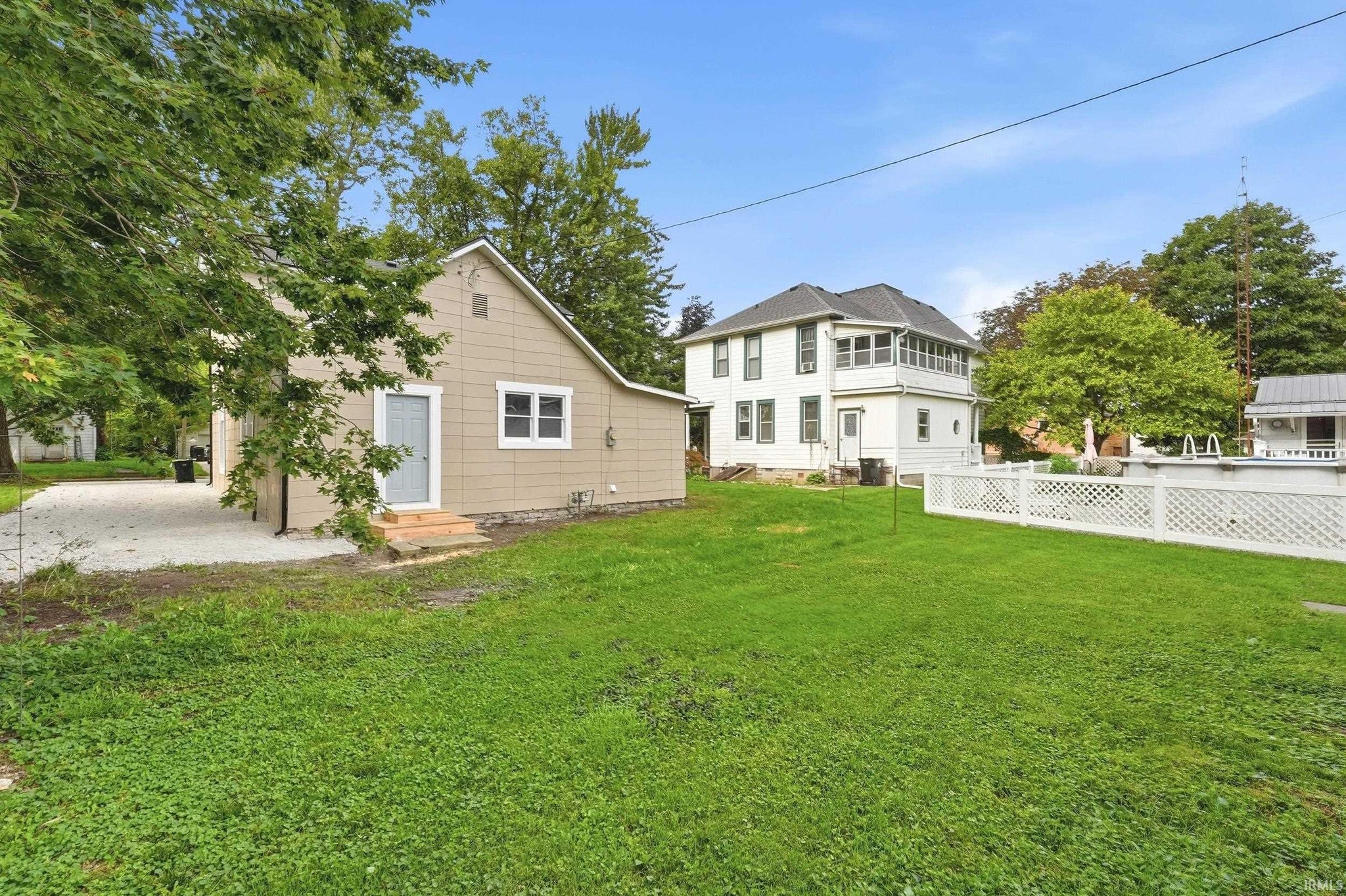 Image of 213 E 3rd Street